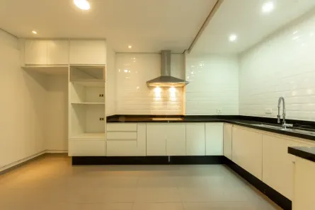 Sobrado com 3 Quartos à venda, 240m² no Vila Palmeiras, São Paulo