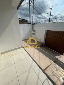 Casa com 2 Quartos para alugar, 70m² no Santo André, Belo Horizonte