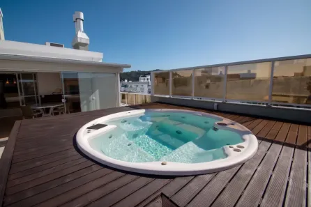 Cobertura com 3 Quartos para alugar, 270m² no Canasvieiras, Florianópolis