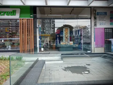 Ponto Comercial para alugar, 72m² no Centro, Passo Fundo