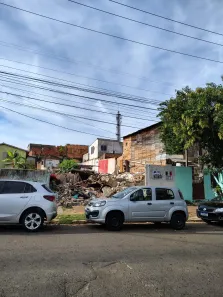 Lote/Terreno com 1 Quarto à venda, 326m² no Partenon, Porto Alegre