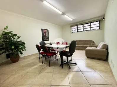 Imóvel Comercial com 3 Quartos para alugar, 322m² no Jardim Bela Vista, Santo André