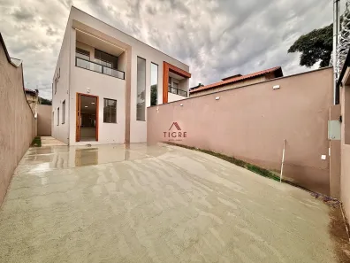 Casa com 3 Quartos à venda, 180m² no Canaã, Belo Horizonte