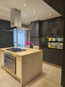 Apartamento com 3 Quartos para alugar, 268m² no Anhangabaú, Jundiaí