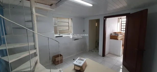 Casa com 3 Quartos à venda, 145m² no Medianeira, Porto Alegre