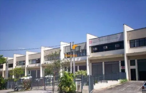 Prédio Comercial para alugar, 1000m² no Tamboré, Barueri