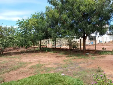 Fazenda/Sítio com 2 Quartos à venda, 2000m² no Mansour, Uberlândia