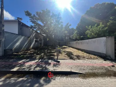 Lote/Terreno à venda, 300m² no Mariscal, Bombinhas