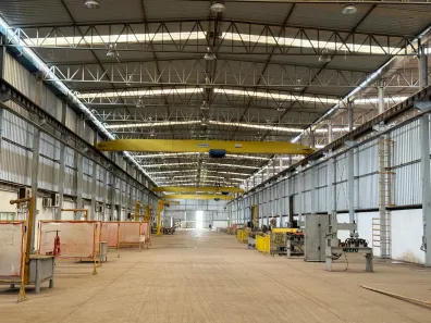 Galpão/Depósito/Armazém para alugar, 5000m² no Centro, Escada
