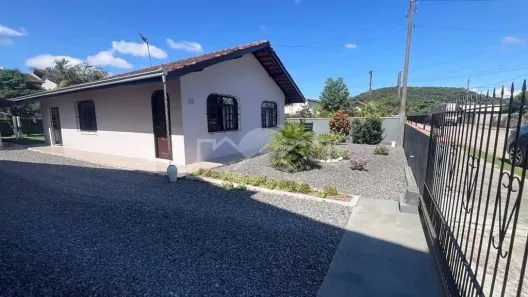 Casa com 3 Quartos à venda, 120m² no Fátima, Joinville