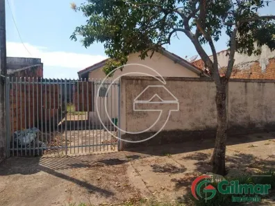 Casa com 3 Quartos para alugar, 10m² no Centro, Marília