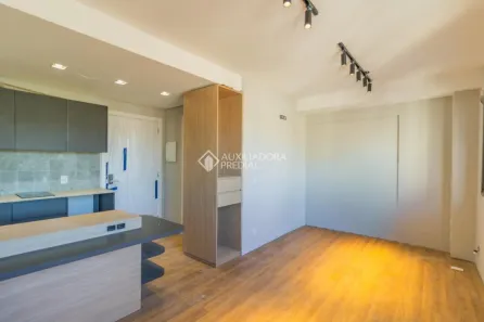 Apartamento com 1 Quarto à venda, 53m² no Jardim do Salso, Porto Alegre