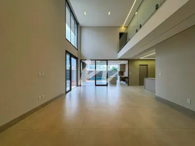 Casa com 4 Quartos à venda, 344m² no Centro, Uberlândia