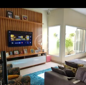 Casa de Condomínio com 4 Quartos à venda, 240m² no , Chapada dos Guimarães