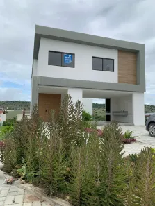 Casa com 5 Quartos à venda, 230m² no Nossa Senhora das Graças, Gravatá