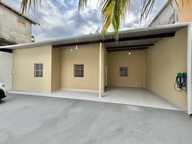 Casa com 3 Quartos à venda, 250m² no Parque 10 de Novembro, Manaus