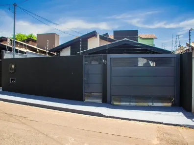 Casa com 2 Quartos à venda, 108m² no Vila Planalto, Campo Grande