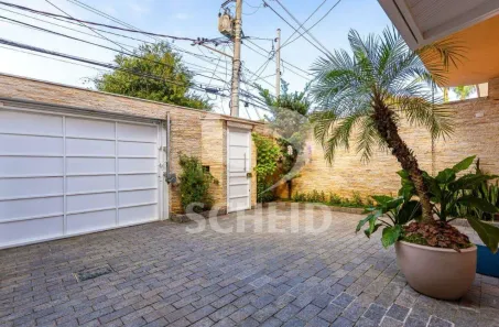 Casa com 3 Quartos à venda, 220m² no Jardim Paulistano, São Paulo