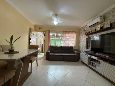 Casa com 2 Quartos à venda, 87m² no Chácara Mariléa, Rio das Ostras