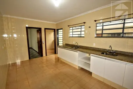 Casa com 3 Quartos para alugar, 150m² no Jardim Chapadão, Campinas