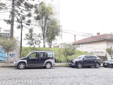 Lote/Terreno à venda, 576m² no São Pelegrino, Caxias do Sul