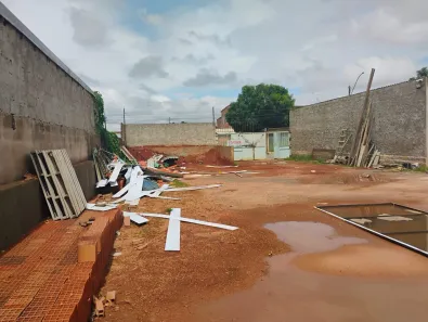 Lote/Terreno à venda, 675m² no Arapoanga, Brasília