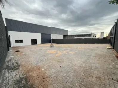 Imóvel Comercial com 1 Quarto para alugar, 630m² no Conjunto Santa Rita 6, Londrina