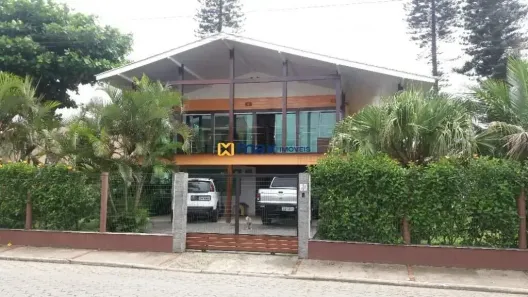 Casa com 4 Quartos à venda, 282m² no Centro, Navegantes