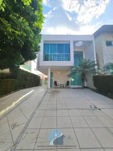 Casa com 3 Quartos à venda, 250m² no Flores, Manaus