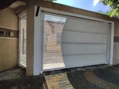 Casa com 3 Quartos à venda, 200m² no Vila Ferrarezi, Santa Bárbara D'Oeste