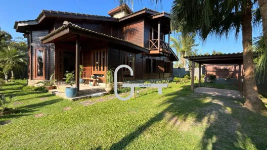 Casa com 3 Quartos à venda, 195m² no Balneário Stella Maris, Peruíbe