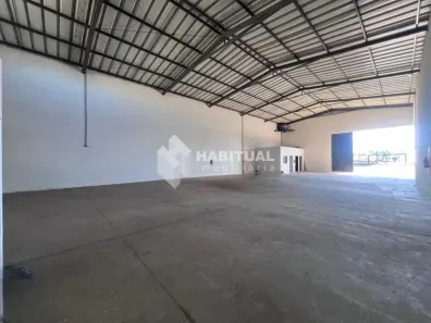 Galpão/Depósito/Armazém para alugar, 439m² no Distrito Industrial, Uberlândia