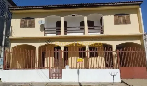 Sobrado com 5 Quartos à venda, 195m² no Loteamento Residencial Andrade, Pindamonhangaba