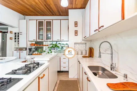 Casa de Condomínio com 3 Quartos à venda, 122m² no Santa Felicidade, Curitiba