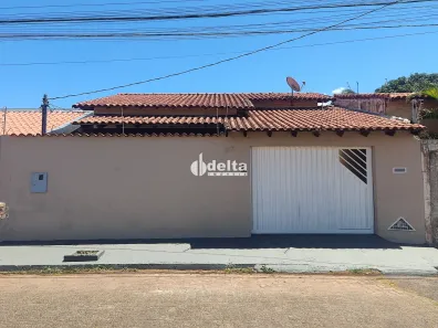 Casa com 3 Quartos à venda, 98m² no Jardim das Palmeiras, Uberlândia