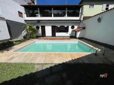 Casa com 3 Quartos à venda, 180m² no Itamarati, Petrópolis