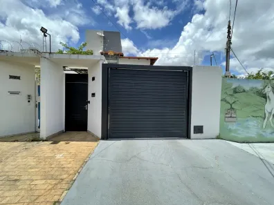 Sobrado com 3 Quartos à venda, 188m² no Jardim América, Goiânia