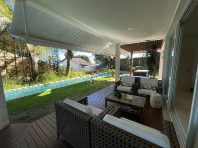 Casa de Condomínio com 4 Quartos à venda, 656m² no Cacupé, Florianópolis