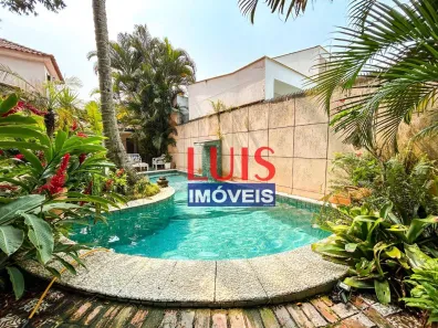 Casa com 3 Quartos à venda, 246m² no Maravista, Niterói