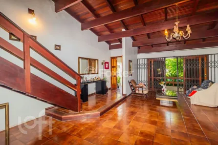 Casa com 3 Quartos à venda, 240m² no Boa Vista, Porto Alegre