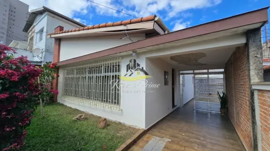 Casa com 3 Quartos à venda, 137m² no Vila Romano, São Paulo