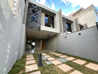 Casa com 3 Quartos à venda, 145m² no Manacás, Belo Horizonte