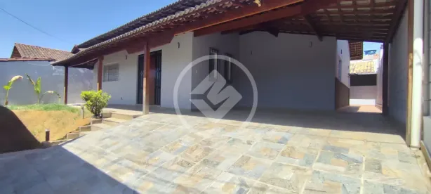 Casa com 3 Quartos à venda, 190m² no Parque Jardim Soli, Pedro Leopoldo