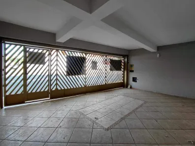Casa com 3 Quartos para alugar, 236m² no Jardim Caxambu, Piracicaba