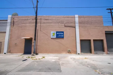 Ponto Comercial para alugar, 745m² no Boa Vista-Castelão, Fortaleza