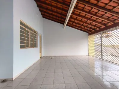 Casa com 3 Quartos para alugar, 130m² no Vila Gardiman, Itu
