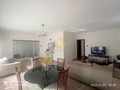 Casa com 3 Quartos à venda, 276m² no Jardim Pereira do Amparo, Jacareí