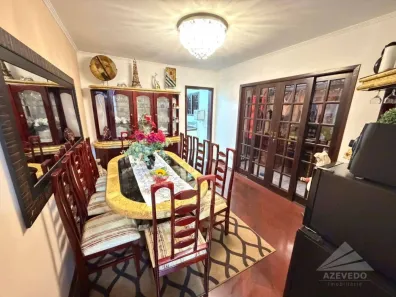 Sobrado com 3 Quartos à venda, 277m² no Vila Guarani, Mauá