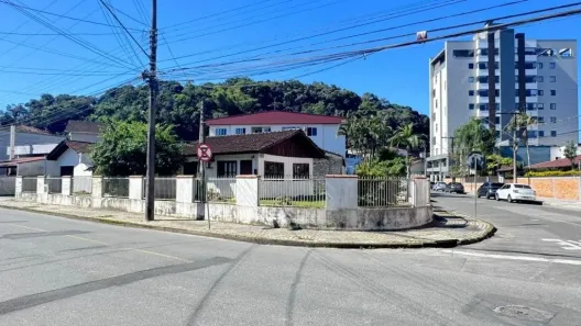 Lote/Terreno à venda, 448m² no Santo Antônio, Joinville