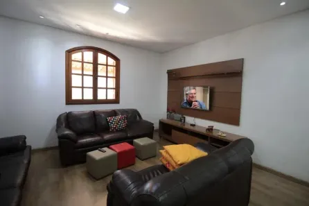 Casa com 4 Quartos à venda, 360m² no Floramar, Belo Horizonte